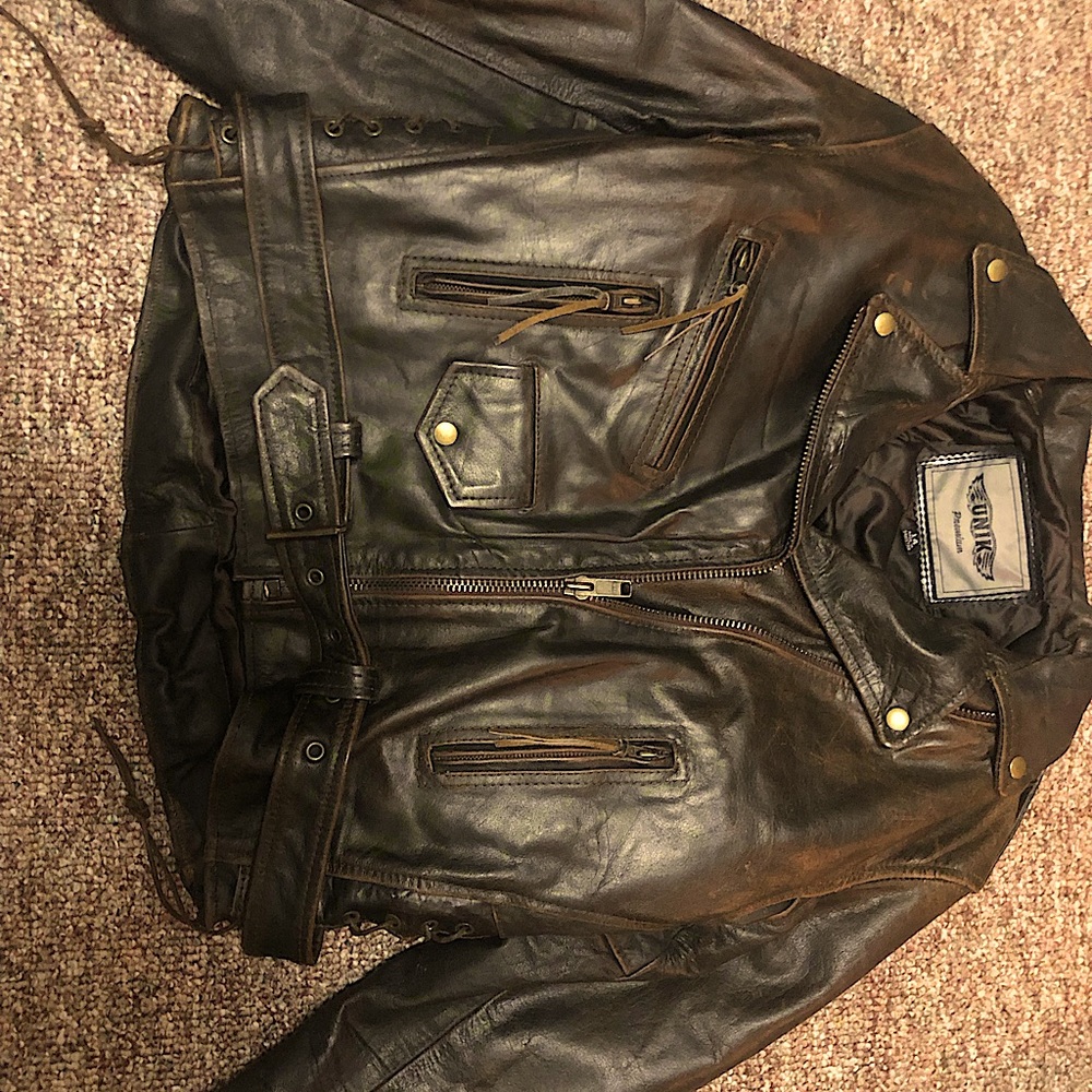UNIK women’s leather coat. Size 14